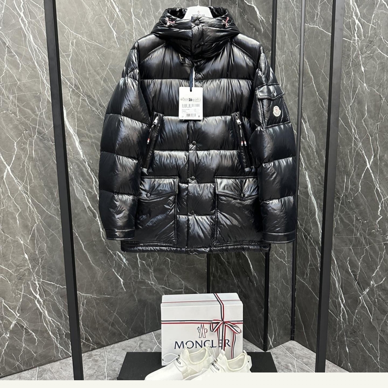 Ba*len*cia*ga down coat